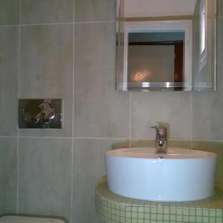 Hotel Anemomilos 2*